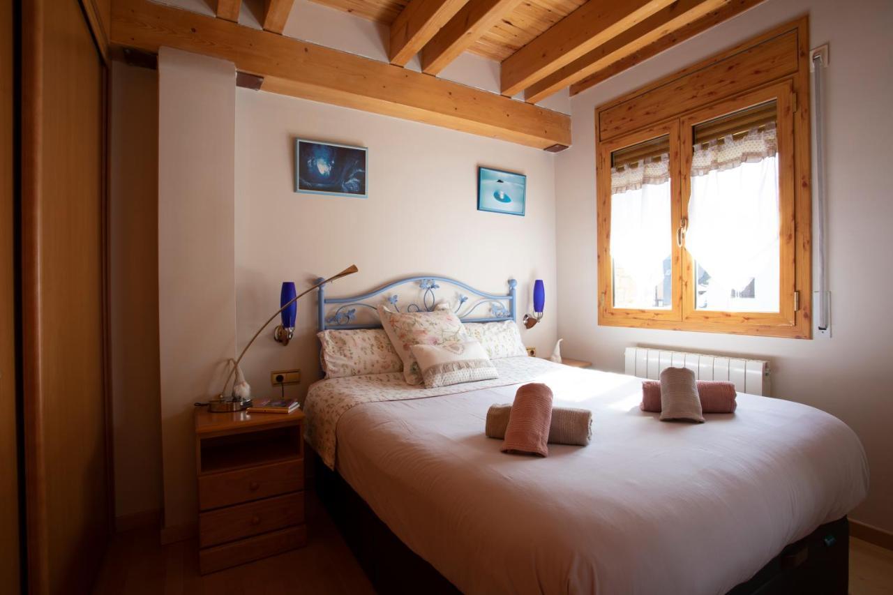 Apartamento con Encanto Vielha Esterno foto